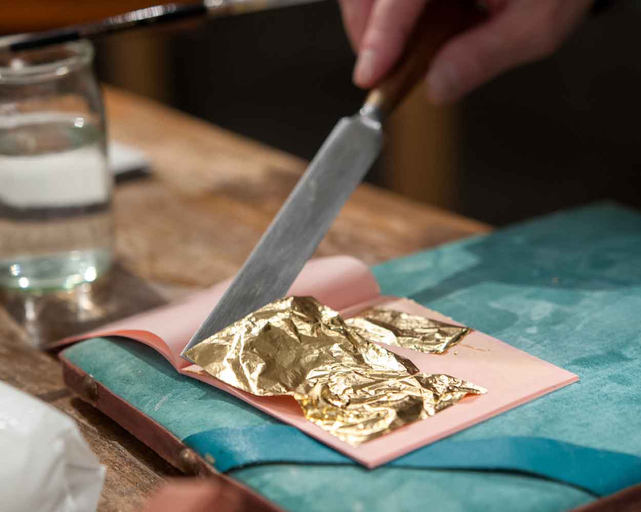Gilding on Illuminated Manuscripts Using Contemporary and Historical Methods