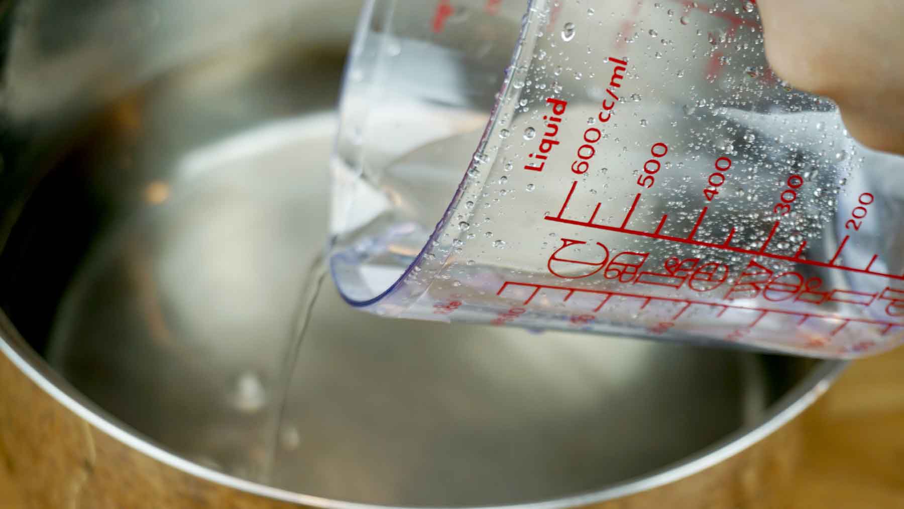 Measuring Resins in Varnish and Medium Formulas